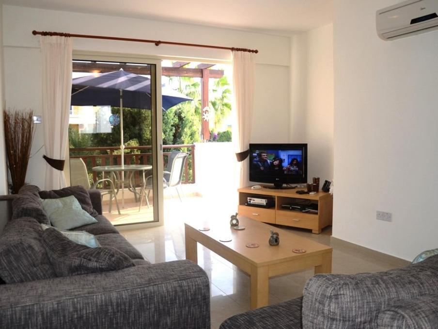 Vanessa 2 Bedroom Apartment Pafos Exterior foto